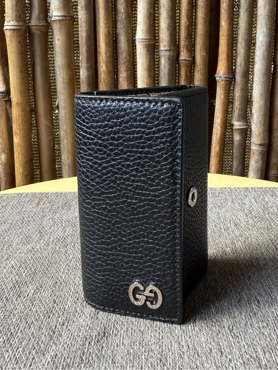 Gucci Other - GUCCI keychain wallet
